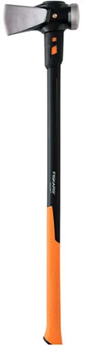 关闭垂直的形象Fiskars IsoCore打伤孤立在白色背景。